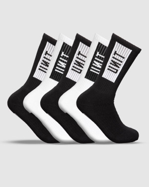 UNIT - HI-LUX 5 PACK BAMBOO SOCKS BOX MULTI