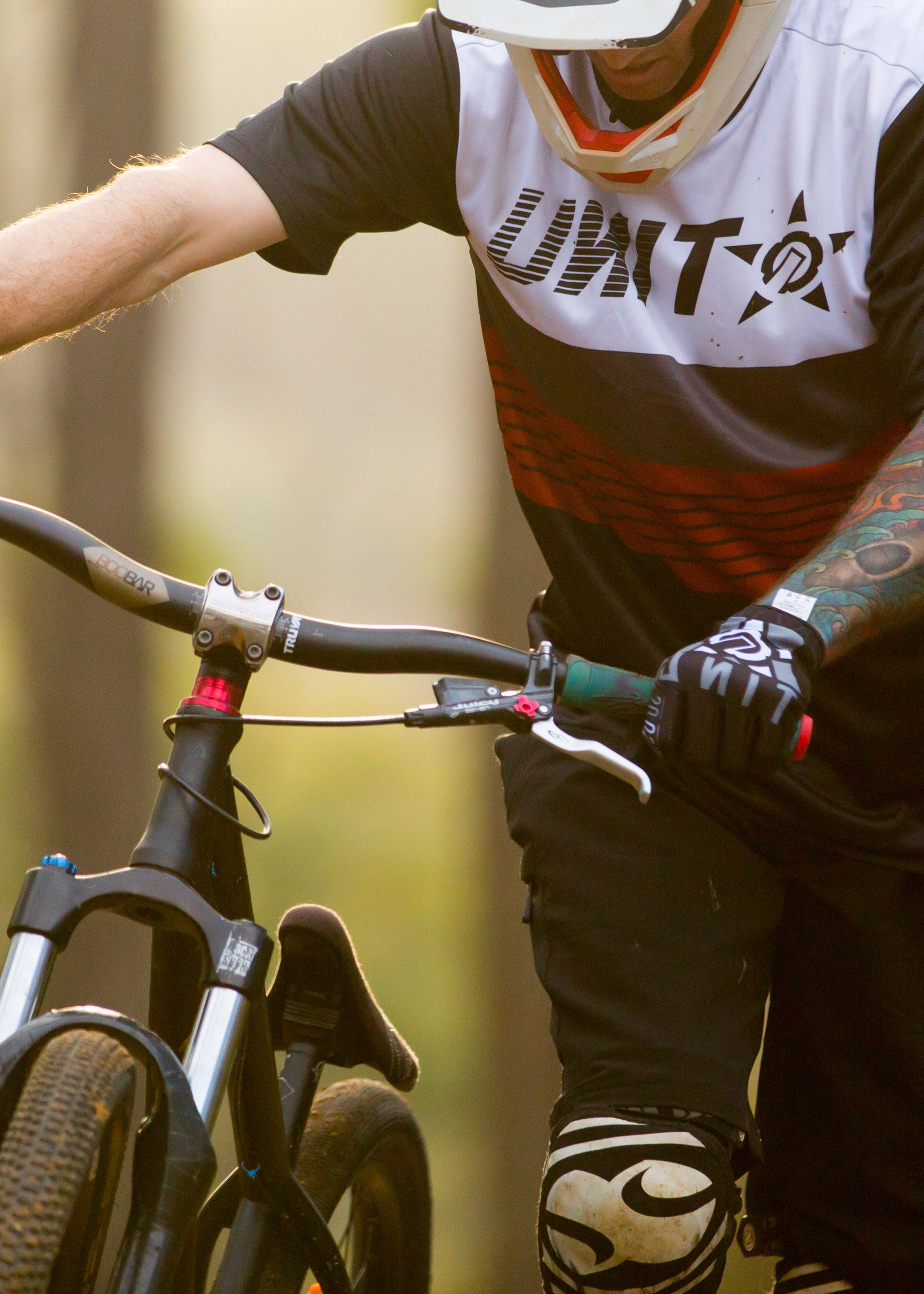UNIT EQUATOR MTB JERSEY WHITE S 189148002W S
